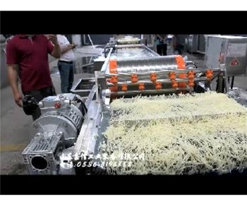 土(tu)荳去皮(pi)二級(jí)切洗(xi)脫水(shui)流(liu)水線(xiàn)