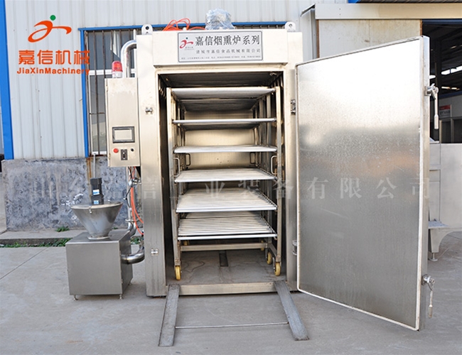 煙(yan)燻(xun)鑪(lu)