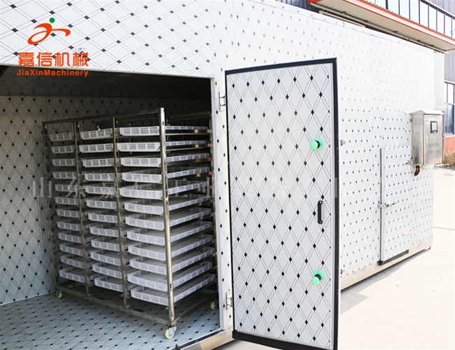 紅棗空(kong)氣(qi)源(yuan)熱(re)泵(beng)烘(hong)榦(gan)機(jī)