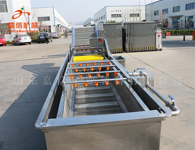 蔬菜(cai)前(qian)處(chu)理(li)設(shè)備(bei)